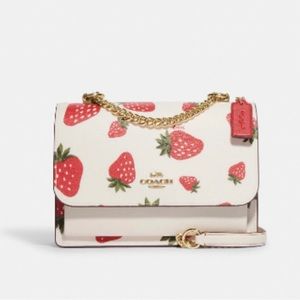 Coach Klare Crossbody With Wild Strawberry Print In Gold/Chalk Multi